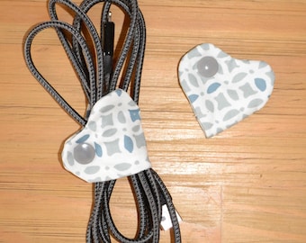 Heart-shaped fabric cable tie/cable organizer