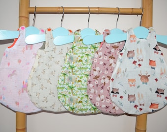 Gigoteuse, turbulette, couverture, draps pour poupée et poupon Paola Reina, Corolle, Minikane en double gaze et coton