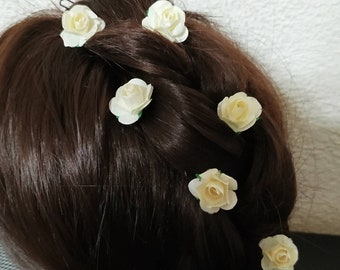 Hairpins, ivory/beige flowers, bun picks, hair accessory, bride, bridesmaid, handmade, wedding.