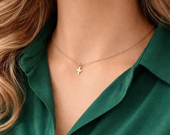 Collier croix or jaune 14k Gold Filled – Bijou religieux catholique minimaliste - Médaille foi