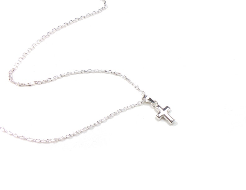 Collier croix Argent, Pendentif petite croix, Bijou religieux, Cadeau femme image 2