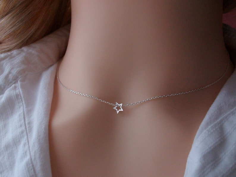 Collier étoile ras de cou, Collier Argent femme discret, Minuscule étoile, Cadeau femme fille image 4