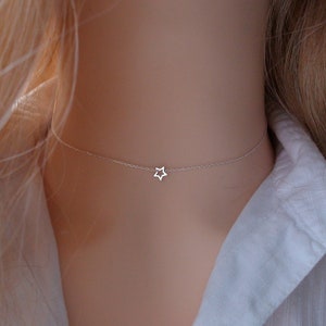 Collier étoile ras de cou, Collier Argent femme discret, Minuscule étoile, Cadeau femme fille image 2