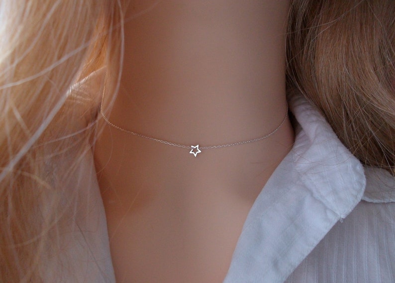 Collier étoile ras de cou, Collier Argent femme discret, Minuscule étoile, Cadeau femme fille image 2