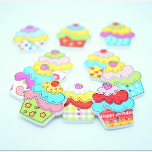 Lot de 10 boutons déco cupcakes image 3