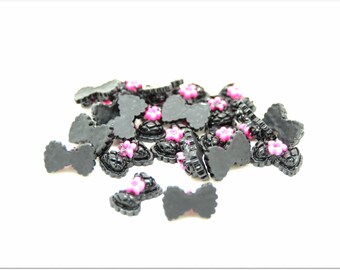 50 cabochons noeud noir fleur rose