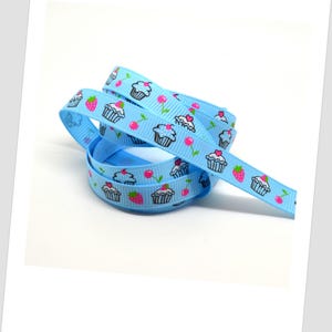 Ruban 9mm - bleu / cakes / fraises / cerises