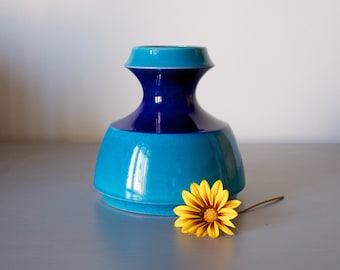 Very rare // vivid indigo and turquoise // Cari Zalloni Steuler vase // 319/15