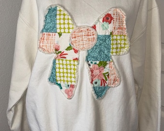 Made-to-Order Patchwork Quilted Bow Crewneck Sweatshirt