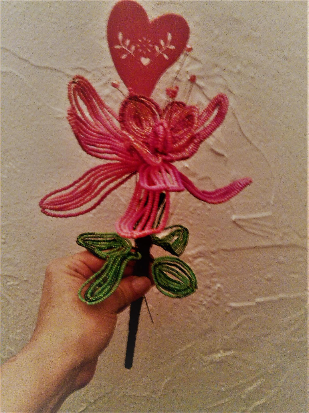 Grosse Fleur Rouge en Perles , Cadeau Amour Amitié, Fleur St Valentin, Perles, Vintage Fait Main, Cr