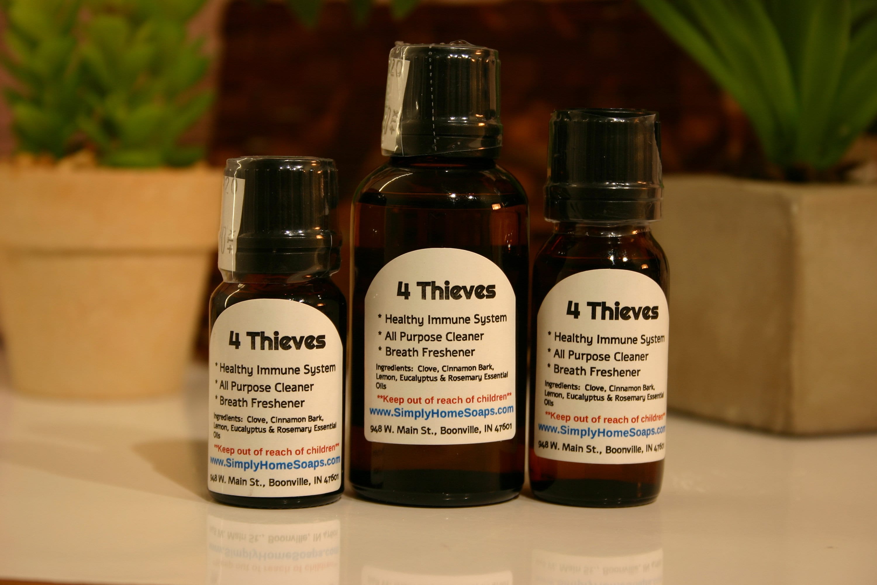 4oz Thief Immunity Essential Oil Organic Blend (Based on The Tale of Four  Thieves) Therapeutic Grade USDA Certified Blend of Clove, Cinnamon,  Rosemary, Lemon and Eucalyptus