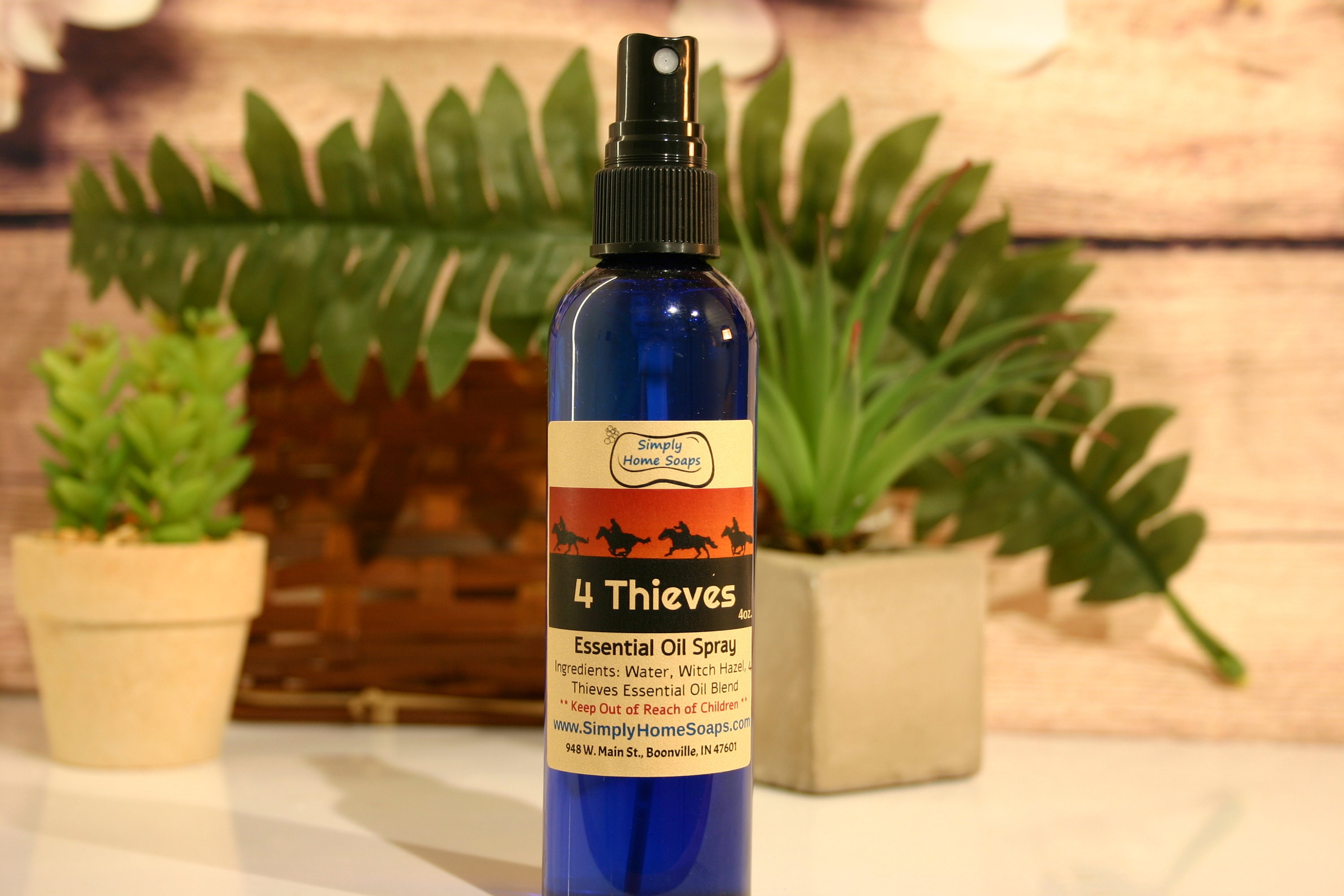 Four Thieves Essential Oils Synergy Blend. 