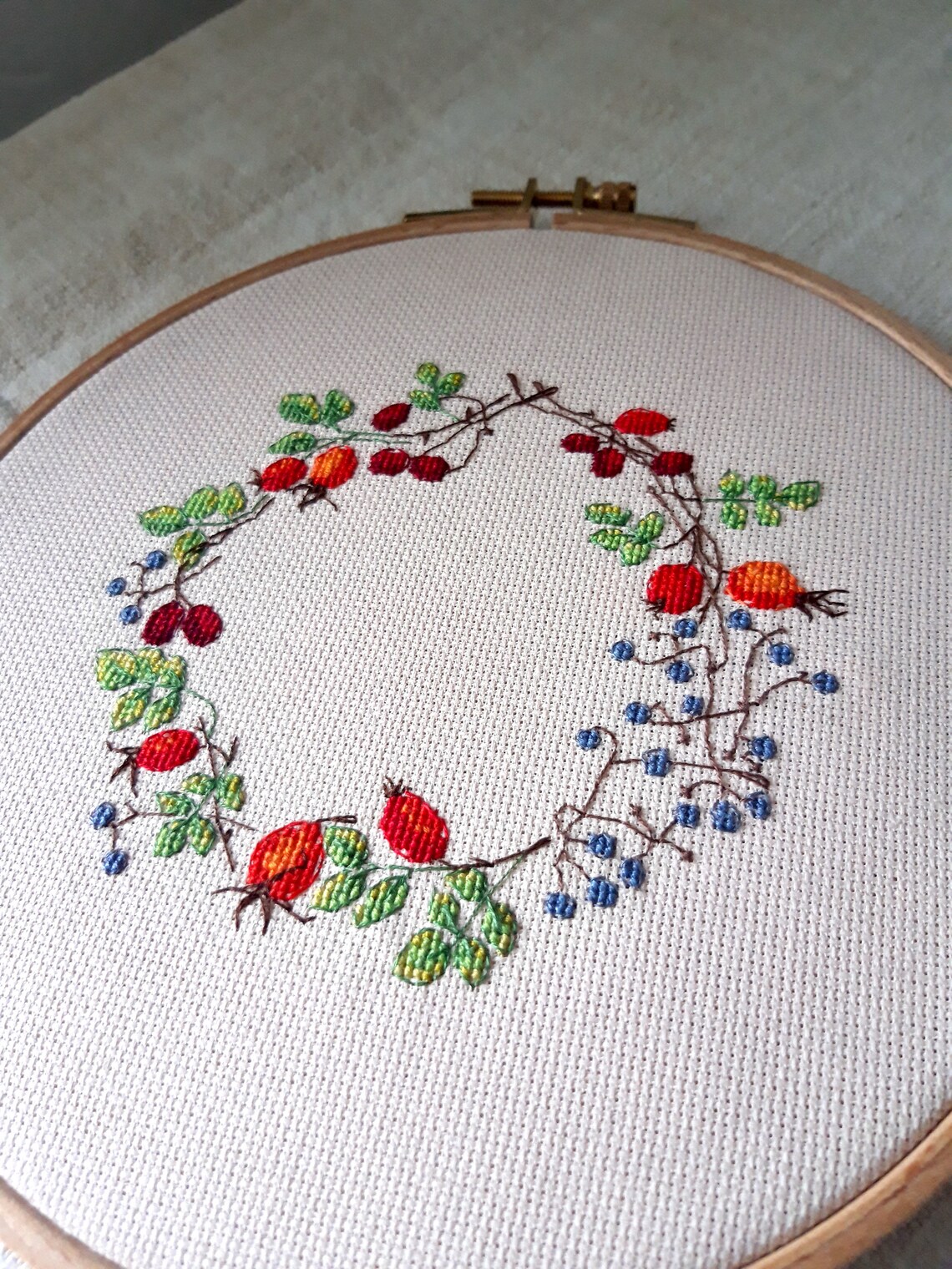 Rosehip Berry Wreath Cross Stitch Pattern Autumn Wreath Dog Etsy