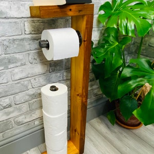 Reclaimed Timber & Metal Pipe Toilet Roll Holder