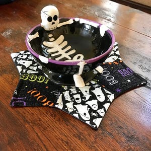 Halloween boo ghost glow in the dark table topper