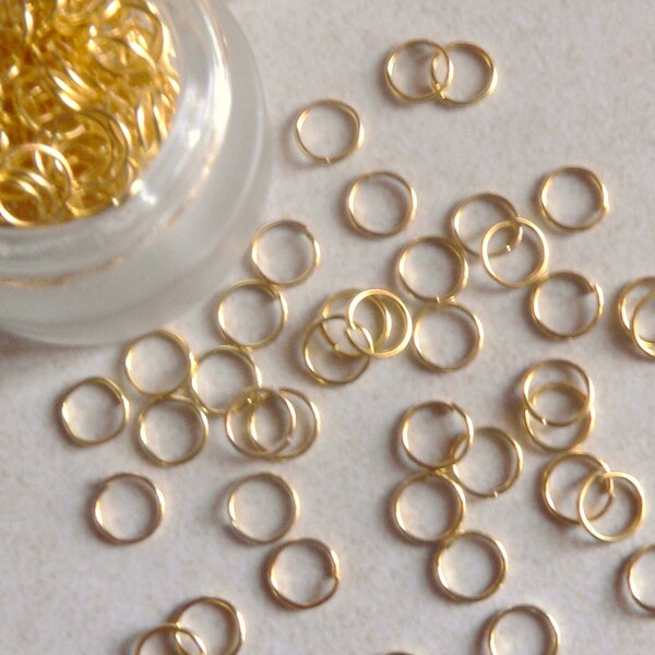 6mm doré - 100 anneaux brisé en metal