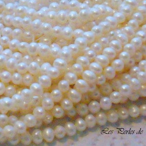 25 Genuine Cultured Freshwater Pearls Round White Pearls 2x3mm