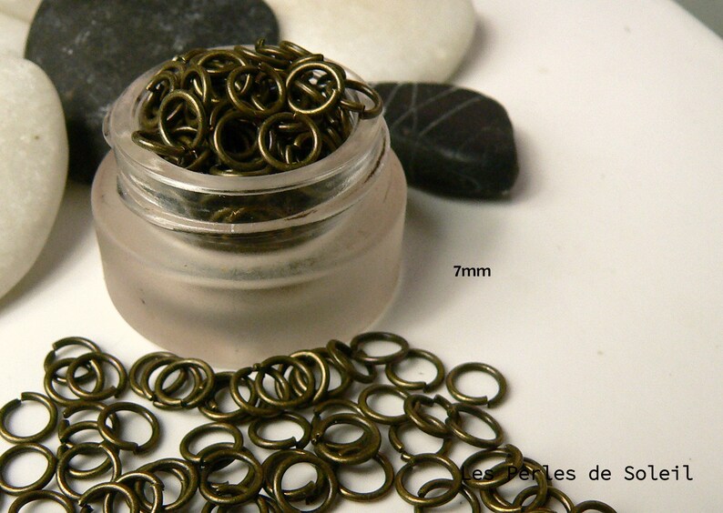 100 anneaux ouverts en metal de couleur bronze 7mm epais.10 image 3