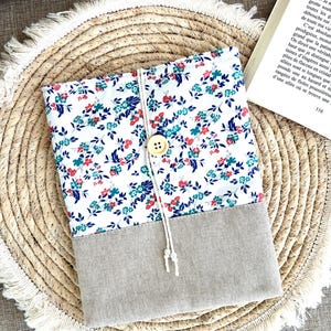 Paperback book pouch - book gift - reading