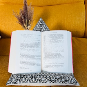Cojín de lectura - cuña para libros - regalo para lectores - soporte para tabletas
