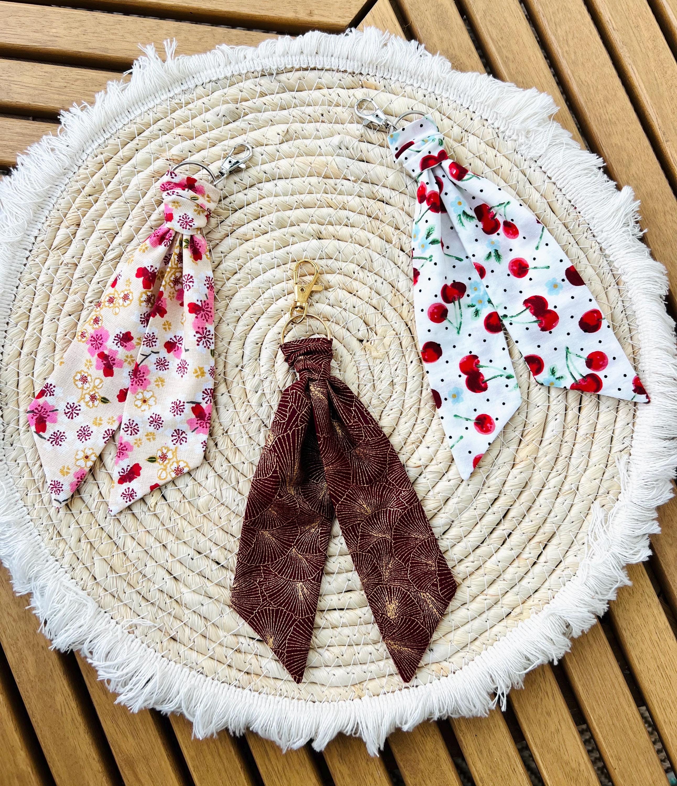 布製スカーフキーホルダー - ハンドバッグチャーム - Etsy 日本