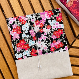 Paperback book pouch - book gift - reading