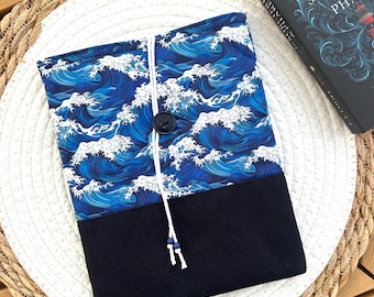 Book cover - Japanese fabric - e-reader - Hokusai wave