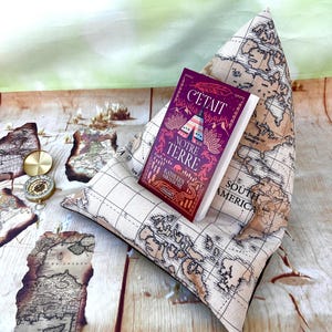 Coussin de lecture - cale livre - cadeau lecteur - voyage