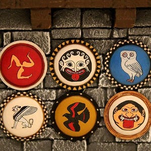 Decalques de hoplitas gregos para jogos de guerra.