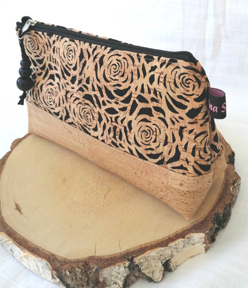 pouch vegetable leather kit canvas and cork make-up kit vegan leather Cloth and cork toiletry kit natural cork
