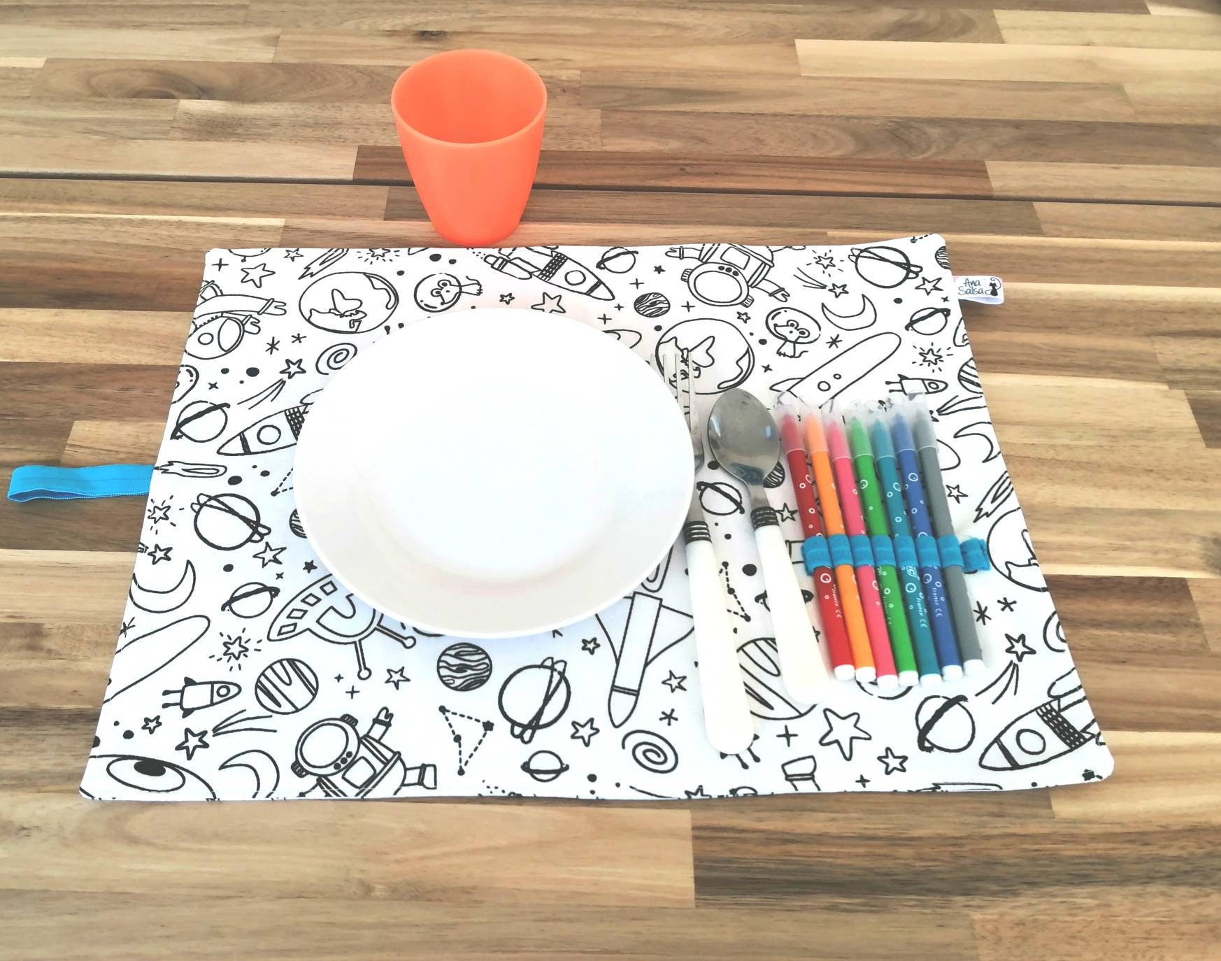 Set de Table à Colorier, Set Pour Enfants, Coloriages Lavages et Réutilisable.