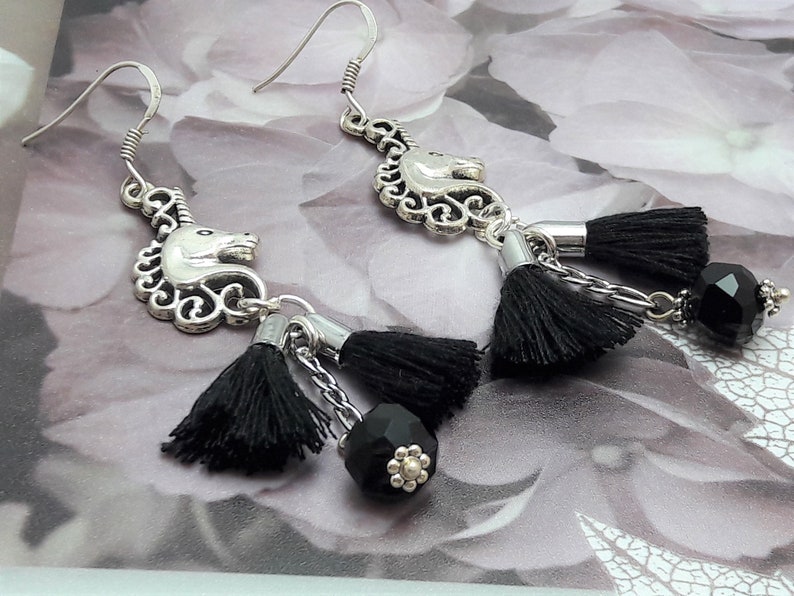 Unicorn metal unicorn earringspompomspearl