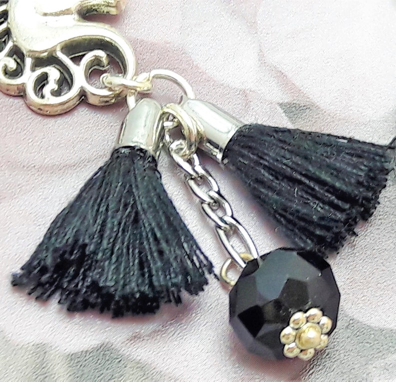 Unicorn metal unicorn earringspompomspearl