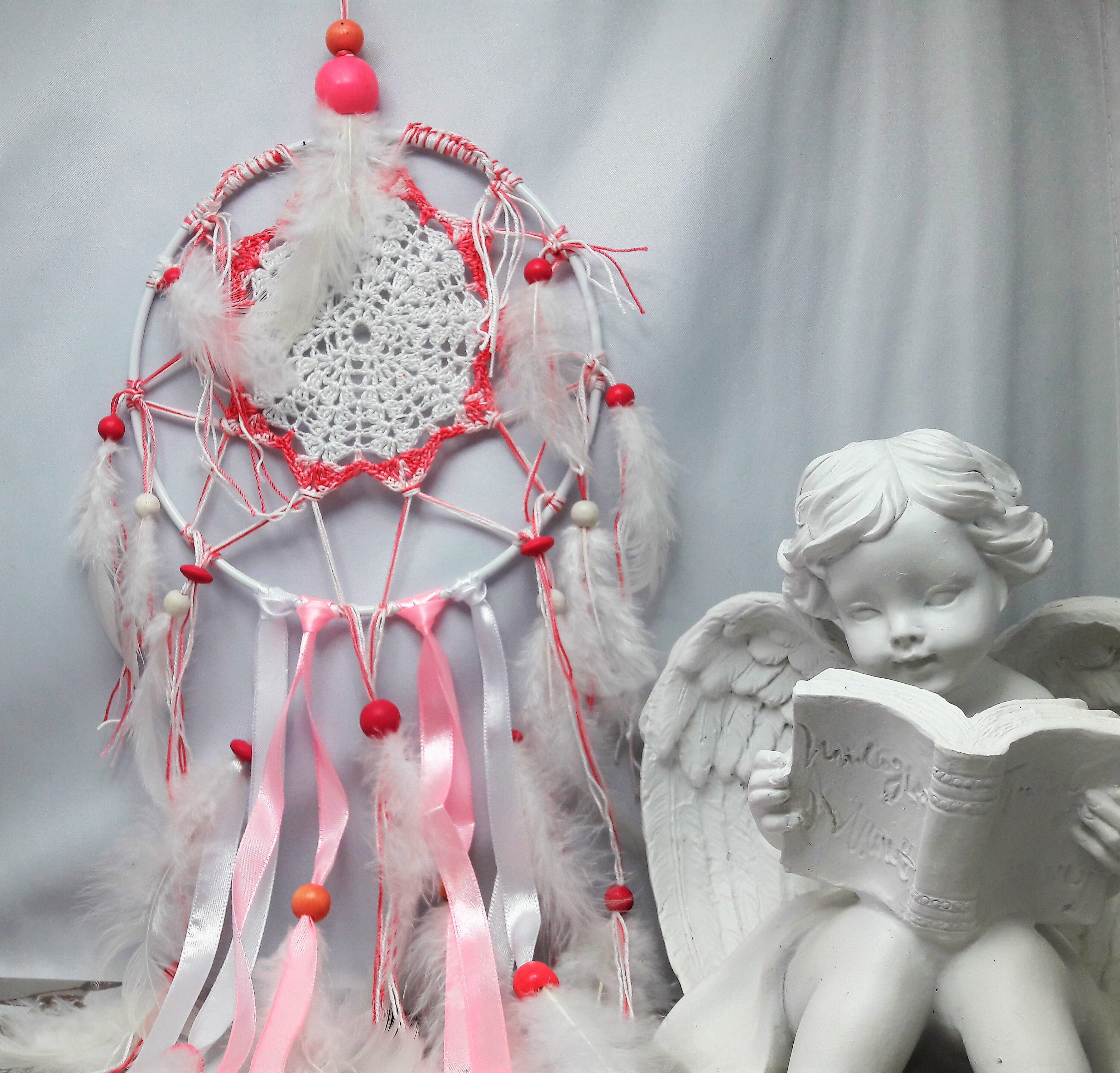 Attrape Rêves Girl Petit Napperon en Coton Réalisé Au Crochet/Lacets Satin/Plumes/Perles Bois