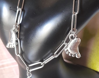 Chevillière "Feet" stainless steel chain, silver metal feet, glass beads