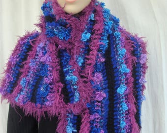 écharpe , scarf bleu et fuchsia crochet fait main