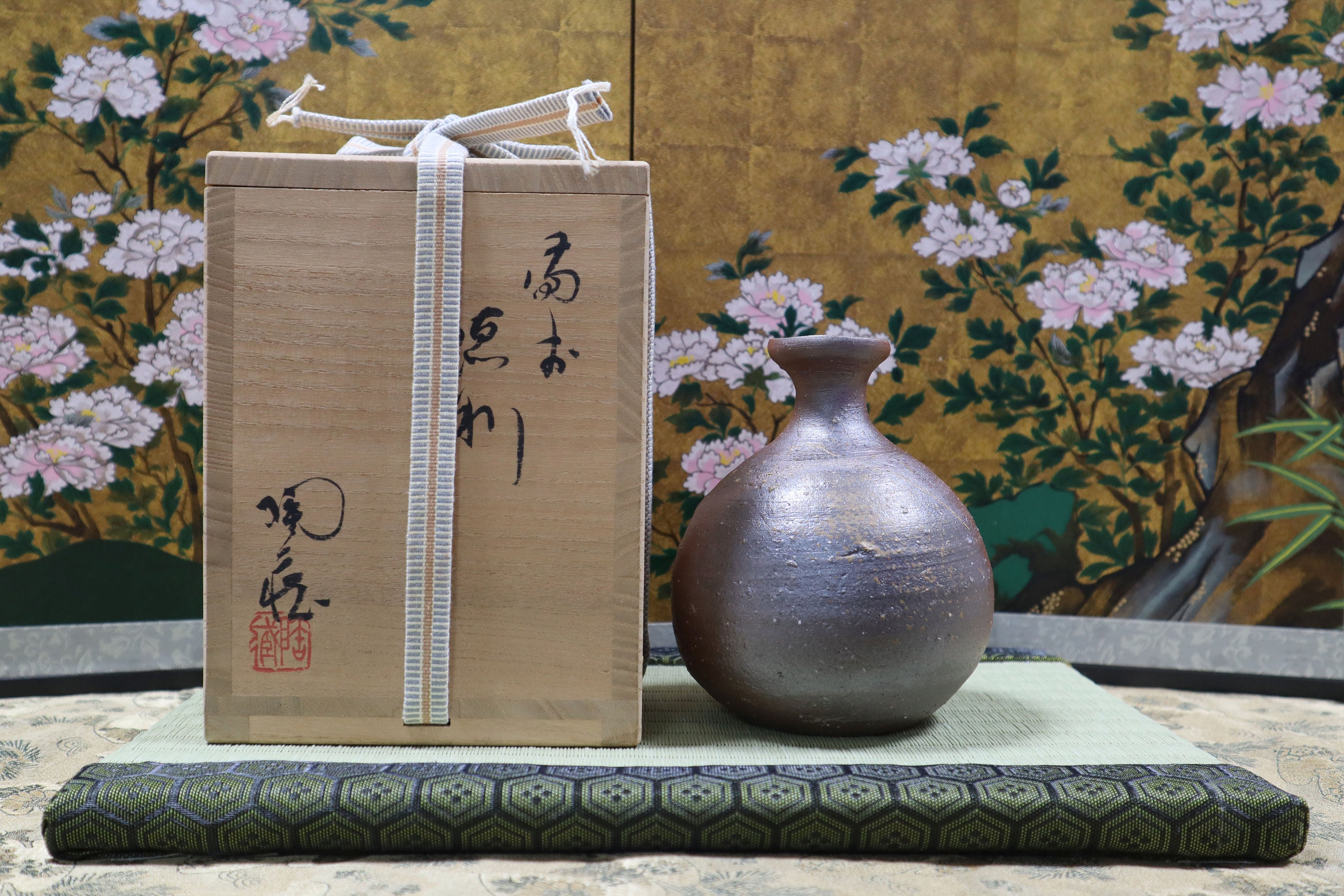 ♥花瓶　各務 周海　志野　共箱　梅花皮　花器 ♥花瓶 各務 周海 志野 共箱 梅花皮 花器