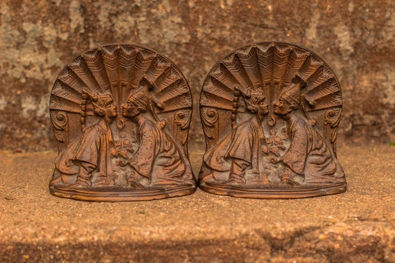 1920's Solid Bronze Oriental Lovers Bookends / Library / Study / Engagement / Student / Graduate / Romance / Teacher / Kissing Couple