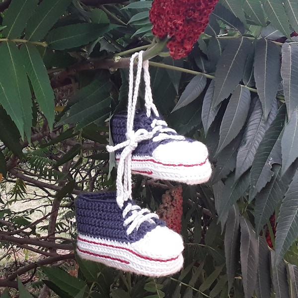 Chausons baskets en coton pour bébé 8 -12 mois