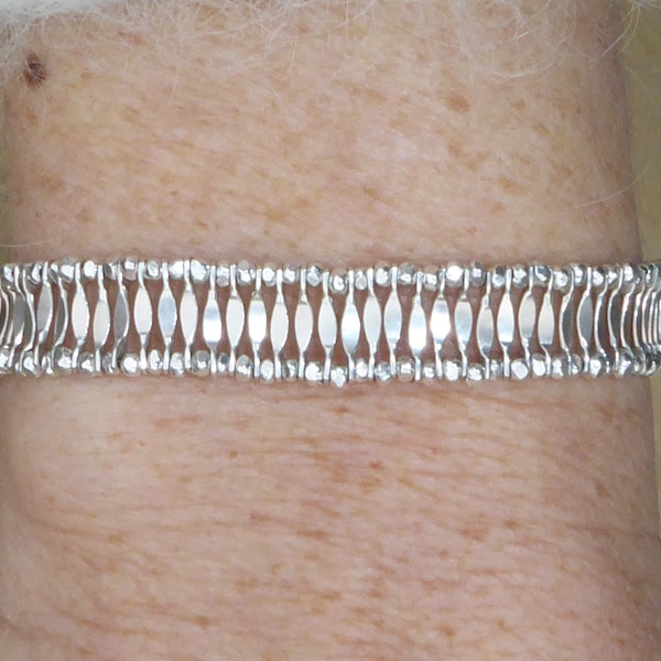 Bracelet en argent 925 et 970/1000 Karen Hill Tribe, bracelet fin ethnique argent massif ,bracelet manchette argent