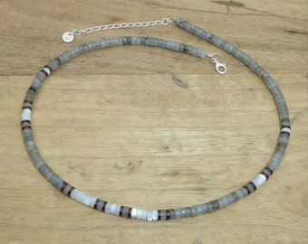 Collier heishi pierre et argent 925, ras de cou blanc labradorite, nacre, et argent sterling