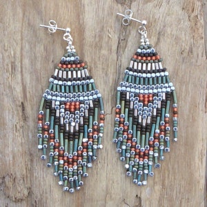 Boucles d'oreilles Navajo perles tissées,boucles d'oreilles pendantes style amérindien rouges et vertes,ethnique bohème image 5