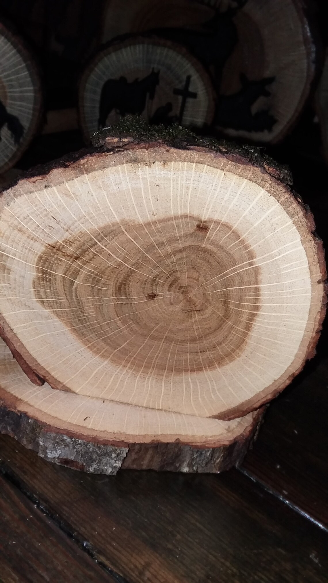 Carved Wood Rounds Etsy Canada