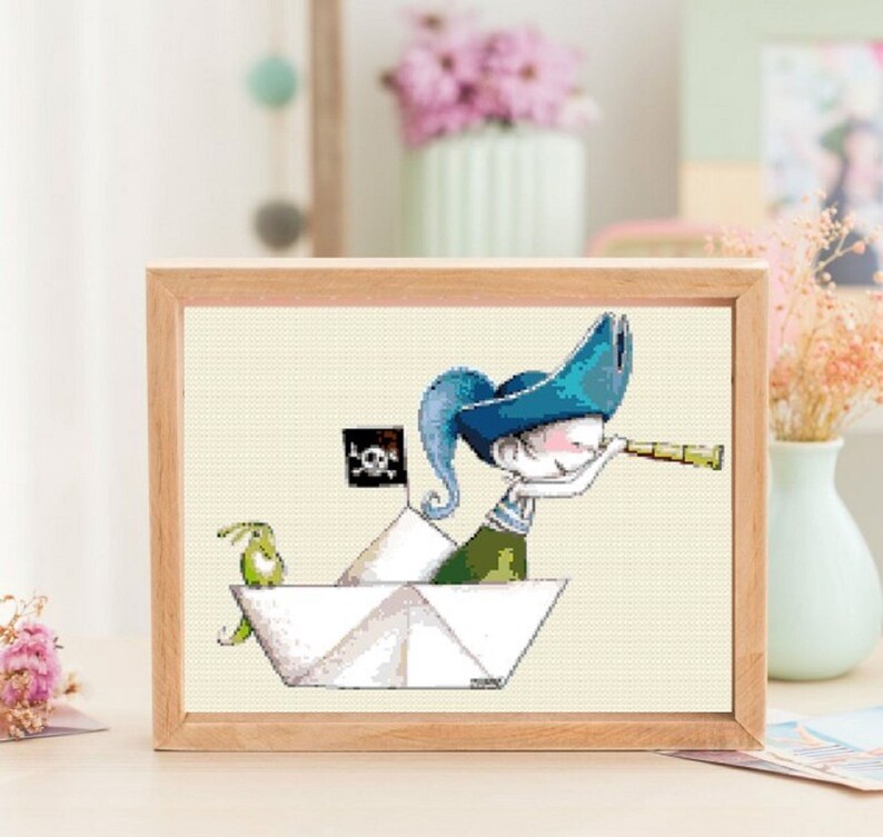 Counted cross stitch pattern children Pirate and paper boat Grille point de croix compt\u00e9 enfants Pirate et bateau papier