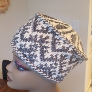 Hand knit fair isle toque hat wool blend