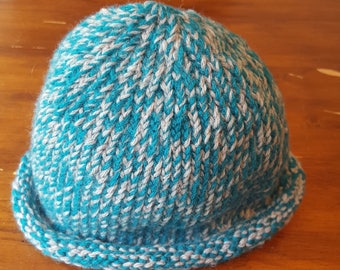 Hand knit roll brim hat, small size, teal & grey