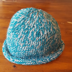 Hand knit roll brim hat, small size, teal & grey, child hat