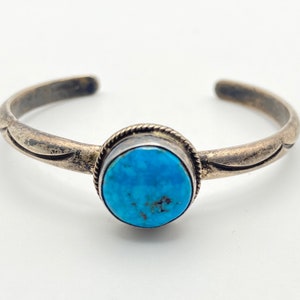 Vintage Navajo Sterling Silver and Turquoise Bracelet