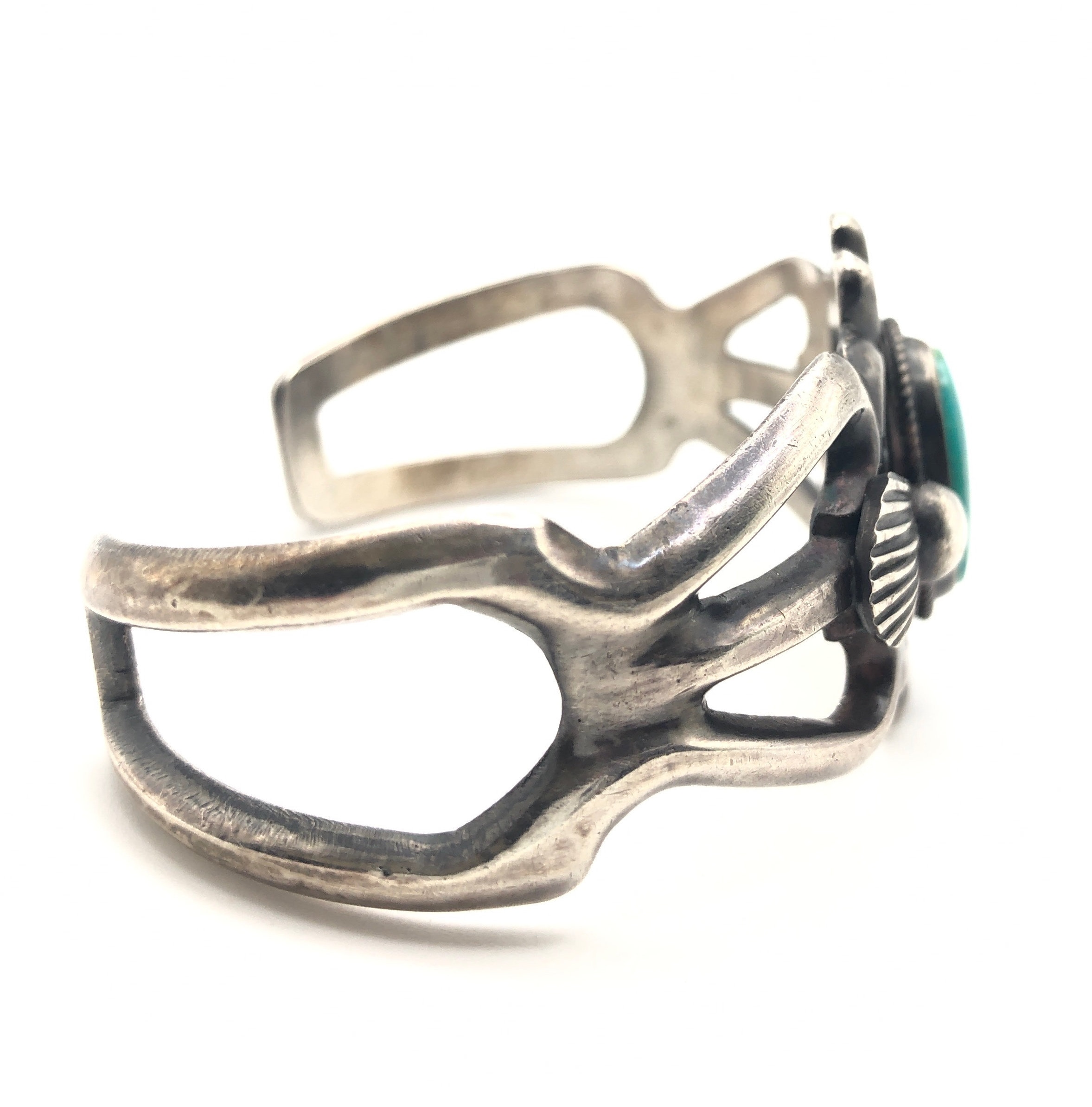 Henry Morgan-Navajo- /Sand Cast Bracelet 【公式通販】