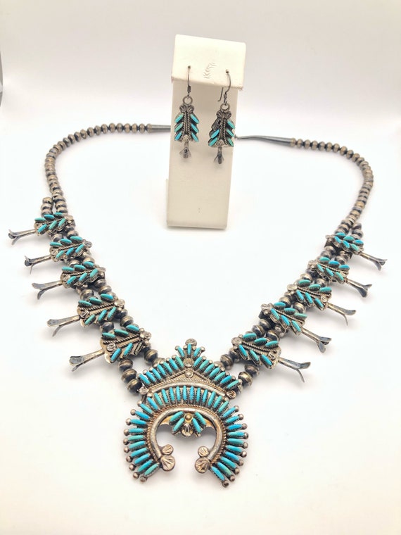 Native American Detailed! Vintage Zuni Turquoise Sterling Silver Squash Blossom Necklace Native American Detailed! Vintage Zuni Turquoise Sterling Silver Squash Blossom Necklace